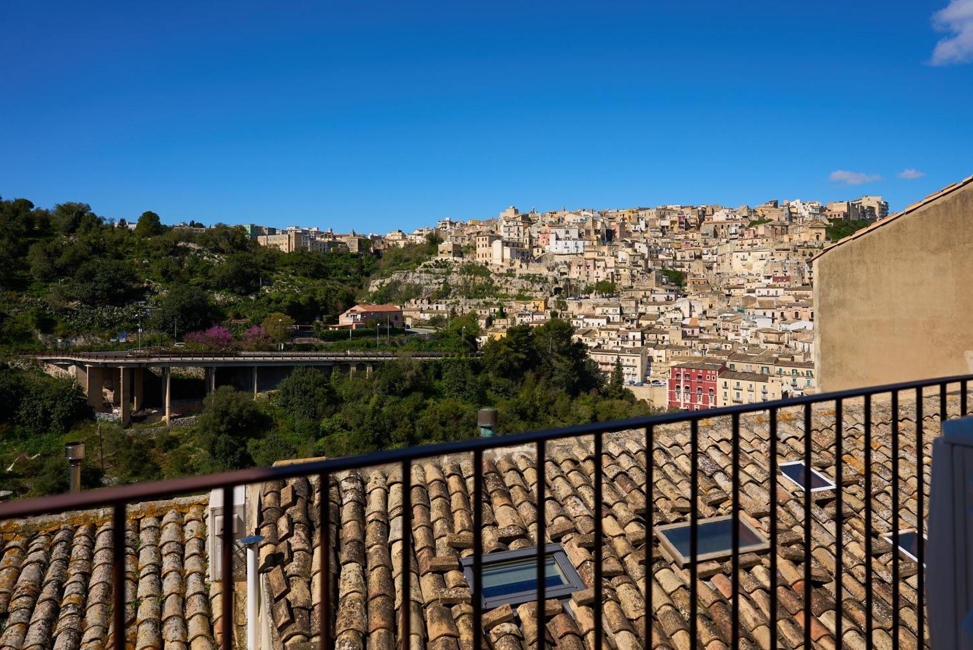Bed and Breakfast La Terrazza Sul Barocco Ragusa Exterior foto