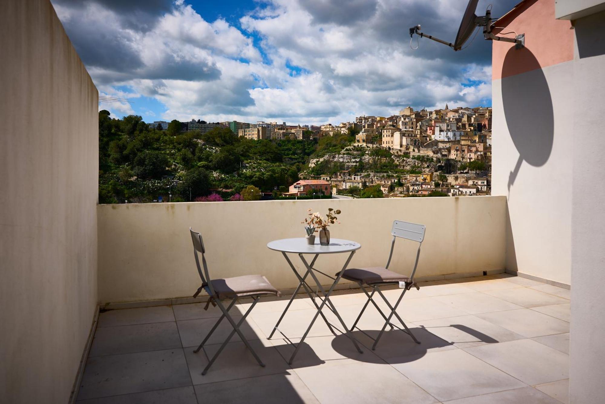 Bed and Breakfast La Terrazza Sul Barocco Ragusa Exterior foto