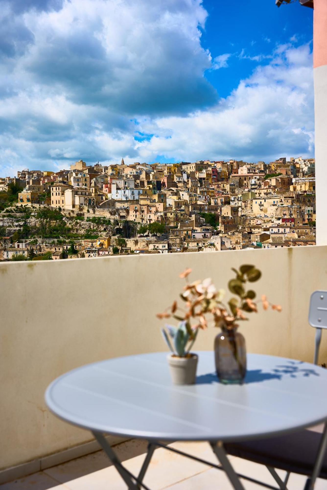 Bed and Breakfast La Terrazza Sul Barocco Ragusa Exterior foto